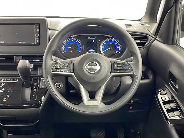日産 ルークス HWS X プロパイロットED 栃木県 2023(令5)年 3.7万km ホワイトパール 純正7インチナビ/　　AM FM CD USB SD BT フルセグTV/プロパイロット/レーダークルーズコントロール/衝突軽減ブレーキ/レーンアシスト/ハンドル支援/先行車発進お知らせ/標識認識機能/クリアランスソナー/ふらつき警報/全周囲カメラ/ETC/デジタルインナーミラー/両側パワースライドドア/電子パーキング/オートホールド/ステアリングスイッチ/プラズマクラスター発生装置/オートハイビーム/LEDヘッドライト/フォグランプ/アイドリングストップ/プッシュスタート/電動格納ミラー/純正フロアマット/純正14インチアルミホイール