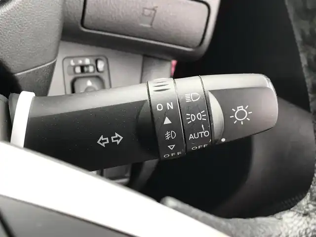 日産 デイズ ルークス ハイウェイスターX 富山県 2020(令2)年 6.3万km スパークリングレッドM 純正ナビ/フルセグTV/Bluetooth/全周囲カメラ/衝突被害軽減ブレーキ/レーンキープアシスト/コーナーセンサー/片側パワースライドドア/革巻きステアリング/ステアリングスイッチ/スマートキー/プッシュスタート/LEDヘッドライト/オートライト/オートハイビーム/ETC