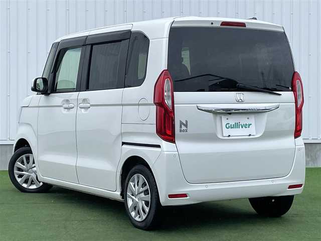ホンダ Ｎ ＢＯＸ L 香川県 2021(令3)年 1.7万km プラチナホワイトパール 登録時走行距離：16507ｋｍ/純正SDナビゲーション/→CD/DVD 再生/→ワンセグTV/バックカメラ/シートヒーター/ステアリングリモコン/レーダークルーズコントロール/ベンチシート/片側パワースライドドア/LEDオートライト/レベライザー/後部コーナーセンサー/レーンキープアシスト/横滑り防止装置/電格ウィンカーミラー/スマートキー