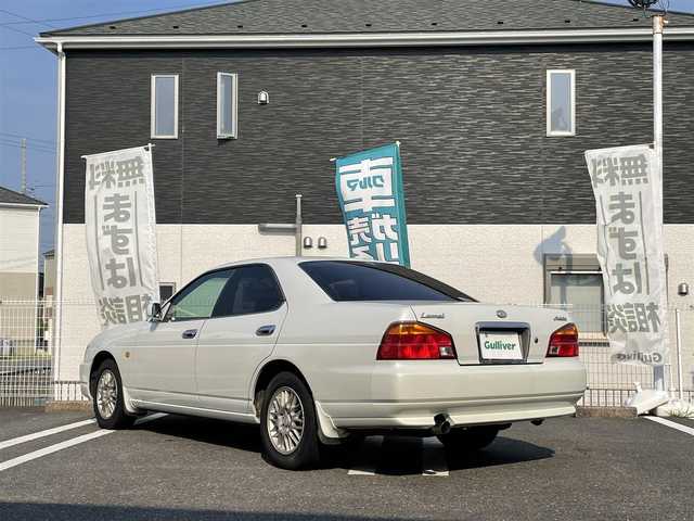 日産 ローレル メダリスト 三重県 1997(平9)年 18.1万km ホワイトパール 登録時180975km/純正オーディオ/AM/FM/ETC/オートライト/純正アルミ