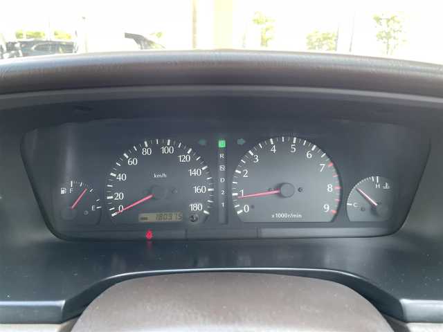 日産 ローレル メダリスト 三重県 1997(平9)年 18.1万km ホワイトパール 登録時180975km/純正オーディオ/AM/FM/ETC/オートライト/純正アルミ