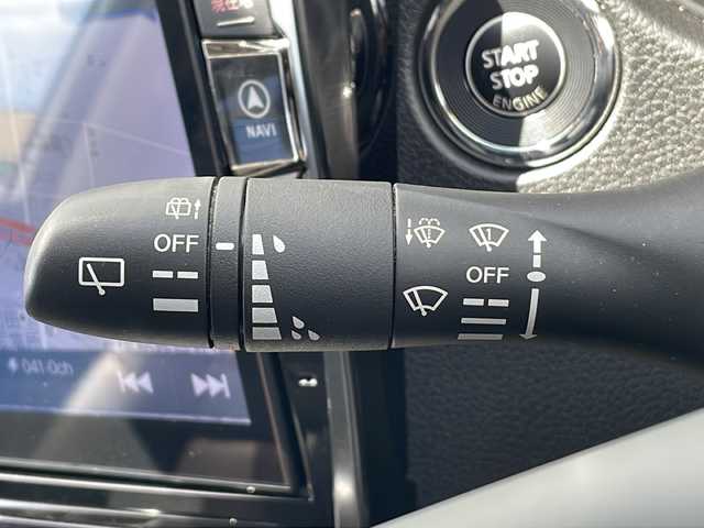 日産 エクストレイル 20Xi Vセレクション 三重県 2020(令2)年 4万km ブリリアントホワイトパール ALPINE10型ナビ/全周囲/後席フリップダウンモニター/デジタルインナーミラー/全席シートヒーター/プロパイロット/電子パーキング/前後ドライブレコーダー/ビルトインETC/レーダークルーズコントロール/電動リヤゲート/革巻きステアリング/ヒーテッドドアミラー/電動格納ミラー/禁煙車