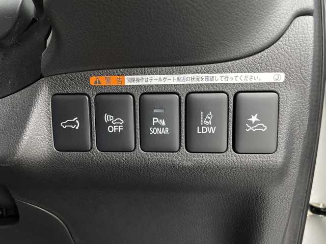 三菱 アウトランダー ＰＨＥＶ 新潟県 2020(令2)年 4.4万km シルキーホワイト 4WD/フリップダウンモニター/社外ナビ/　　フルセグ/CD/DVD/BT/アラウンドビューモニター/パワーバックドア/レーダークルーズコントロール/LEDオートライト/ハーフレザーシート/パワーシート/純正18インチアルミホイール/アイドリングストップ/ルーフレール/スマートキー/ETC