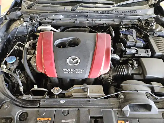 マツダ アテンザ セダン 25S Lパッケージ 兵庫県 2014(平26)年 8.7万km ディープクリスタルブルーマイカ 〇社外ナビ/〇フルセグTV/〇バックカメラ/〇ETC/〇レーダークルーズコントロール/〇リアビークルモニタリングシステム/〇SRSエアバッグ/〇スマートブレーキサポート/〇左右独立温度調整オートエアコン/〇革巻きステアリングホイール/〇パドルシフト/〇白本革シート/〇シートヒーター/パワーシート/〇純正19インチアルミホイール/〇アドバンストキーレスエントリーシステム/〇禁煙車
