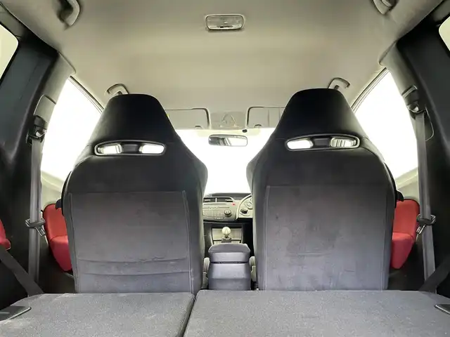 ホンダ シビック タイプR ユーロ 埼玉県 2009(平21)年 10万km チャンピオンシップホワイト 純正オーディオ　ＥＴＣ　ＨＩＤヘッドライト　Ｒｓｐｅｃシート　純正アルミホイール　６速ＭＴ　プッシュスタート　キーレス　フォグランプ　ステアリングスイッチ　ＣＤ再生　リアソナー　純正フロアマット