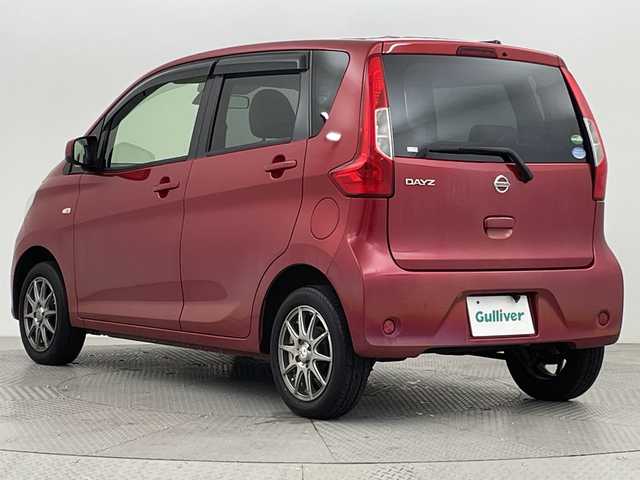 日産 デイズ J 新潟県 2017(平29)年 7.9万km スパークリングレッドM メモリナビ/　　フルセグ/CD/DVD/BT/バックカメラ/オートライト/シートヒーター/ETC/衝突被害軽減システム