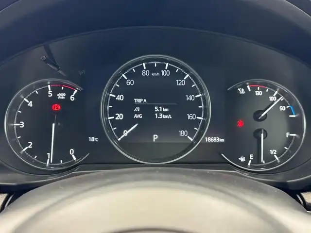 マツダ ＣＸ－５ XD スポーツアピアランス 滋賀県 2022(令4)年 1.9万km ソニックシルバーM 純正10.25インチナビ/【Bluetooth/USB/フルセグTV】/レザーシート/全方位カメラ/追従クルーズコントロール/ブラインドスポットモニタリング/クリアランスソナー/LEDヘッドライト/オートマチックハイビーム/衝突軽減ブレーキ/D/Nパワーシート/全席シートヒーター/ステアリングヒーター/パワーバックドア/ワイヤレス充電/ヘッドアップディスプレイ/MTモード付AT/プッシュスタート/スマートキー/ステアリングリモコン