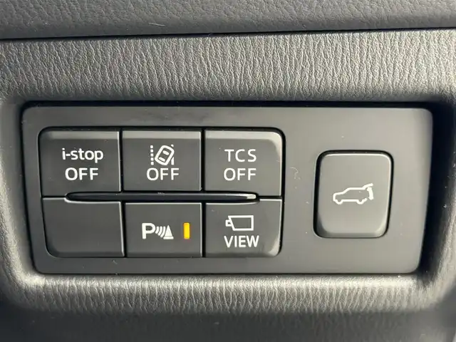 マツダ ＣＸ－５ XD スポーツアピアランス 滋賀県 2022(令4)年 1.9万km ソニックシルバーM 純正10.25インチナビ/【Bluetooth/USB/フルセグTV】/レザーシート/全方位カメラ/追従クルーズコントロール/ブラインドスポットモニタリング/クリアランスソナー/LEDヘッドライト/オートマチックハイビーム/衝突軽減ブレーキ/D/Nパワーシート/全席シートヒーター/ステアリングヒーター/パワーバックドア/ワイヤレス充電/ヘッドアップディスプレイ/MTモード付AT/プッシュスタート/スマートキー/ステアリングリモコン