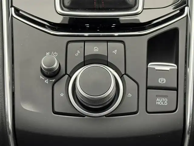 マツダ ＣＸ－５ XD スポーツアピアランス 滋賀県 2022(令4)年 1.9万km ソニックシルバーM 純正10.25インチナビ/【Bluetooth/USB/フルセグTV】/レザーシート/全方位カメラ/追従クルーズコントロール/ブラインドスポットモニタリング/クリアランスソナー/LEDヘッドライト/オートマチックハイビーム/衝突軽減ブレーキ/D/Nパワーシート/全席シートヒーター/ステアリングヒーター/パワーバックドア/ワイヤレス充電/ヘッドアップディスプレイ/MTモード付AT/プッシュスタート/スマートキー/ステアリングリモコン