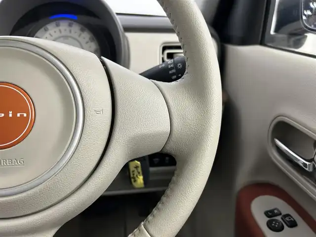 スズキ ラパン S セレクション 千葉県 2018(平30)年 3.4万km リフレクティブオレンジM/ホワイト2トーン 純正SDナビ/（CD/DVD/bluetooth/フルセグ）/バックカメラ/全方位カメラ/ウッド調パネル/アイドリングストップ/衝突軽減ブレーキ/前席シートヒーター/スマートキー/プッシュスタート/オートライト/オートエアコン/ステアリングスイッチ/純正フロアマット/純正ドアバイザー