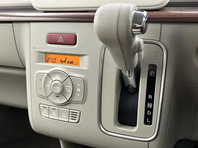 スズキ ラパン S セレクション 千葉県 2018(平30)年 3.4万km リフレクティブオレンジM/ホワイト2トーン 純正SDナビ/（CD/DVD/bluetooth/フルセグ）/バックカメラ/全方位カメラ/ウッド調パネル/アイドリングストップ/衝突軽減ブレーキ/前席シートヒーター/スマートキー/プッシュスタート/オートライト/オートエアコン/ステアリングスイッチ/純正フロアマット/純正ドアバイザー