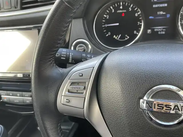 日産 エクストレイル 20X エマージェンシーブレーキ 福岡県 2016(平28)年 9万km ブリリアントホワイトパール (株)IDOMが運営する【じしゃロン八幡西店】の自社ローン対象車両になります。こちらは現金ご利用時の価格です。自社ローンご希望の方は別途その旨お申付け下さい。/衝突被害軽減システム/社外SDナビ/フルセグ/Bluetooth/バックカメラ/ETC/オートライト/カプロンシート/前席シートヒーター/コーナーセンサー