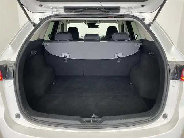 マツダ ＣＸ－５ XD プロアクティブ 埼玉県 2017(平29)年 3.4万km スノーフレイクホワイトパールマイカ 純正7インチSDナビ/（BT/USB/AM/FM）/バック/サイドカメラ/スマートシティブレーキサポート/ブラインドスポットモニター/レーンキープアシスト/交通標識認識/ドライバーアテンションアラート/パーキングセンサー/マツダレーダークルーズコントロール/ヘッドアップディスプレイ/電動パーキングブレーキ/ステアリングスイッチ/LEDヘッドライト/アイドリングストップ/ETC