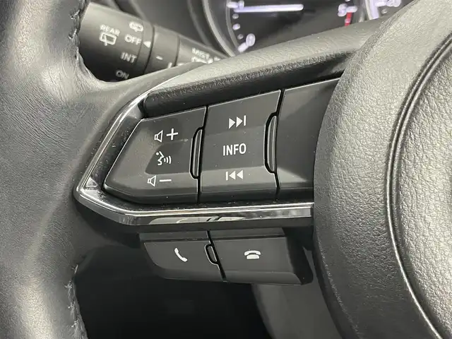 マツダ ＣＸ－５ XD プロアクティブ 埼玉県 2017(平29)年 3.4万km スノーフレイクホワイトパールマイカ 純正7インチSDナビ/（BT/USB/AM/FM）/バック/サイドカメラ/スマートシティブレーキサポート/ブラインドスポットモニター/レーンキープアシスト/交通標識認識/ドライバーアテンションアラート/パーキングセンサー/マツダレーダークルーズコントロール/ヘッドアップディスプレイ/電動パーキングブレーキ/ステアリングスイッチ/LEDヘッドライト/アイドリングストップ/ETC