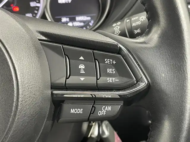 マツダ ＣＸ－５ XD プロアクティブ 埼玉県 2017(平29)年 3.4万km スノーフレイクホワイトパールマイカ 純正7インチSDナビ/（BT/USB/AM/FM）/バック/サイドカメラ/スマートシティブレーキサポート/ブラインドスポットモニター/レーンキープアシスト/交通標識認識/ドライバーアテンションアラート/パーキングセンサー/マツダレーダークルーズコントロール/ヘッドアップディスプレイ/電動パーキングブレーキ/ステアリングスイッチ/LEDヘッドライト/アイドリングストップ/ETC