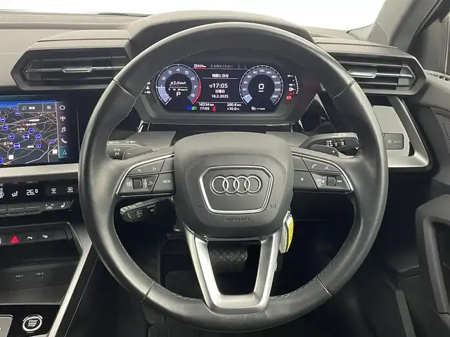 アウディ アウディ Ａ３ SB 30TFSI 埼玉県 2021(令3)年 1.7万km ミトスブラックメタリック コンビニエンスアシスタンスパッケージ　ＭＭＩナビ　バックカメラ　パークアシスト　シートヒーター　ＬＥＤヘッドライト　アダプティブクルーズ　地デジＴＶ　ＥＴＣ２．０　プッシュスタート　衝突軽減ブレーキ