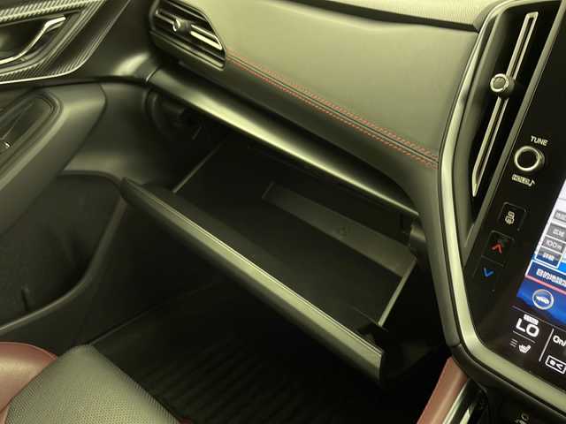 スバル レヴォーグ 1．8STIスポーツ EX 鹿児島県 2021(令3)年 3.2万km クリスタルブラックシリカ アイサイトX/純正11.6型ディスプレイオーディオ/（フルセグ/AUX/ApｐぇCarPlay/AndroidAuto）/全方位カメラ/純正フロントエアロ/レーダークルーズコントロール/前方ドライブレコーダー/ビルドインETC/電動リアゲート/電子制御ダンパー/ブラインドスポットモニター/オートホールド/シートメモリー/パドルシフト/レーンキープアシスト/オートマチックハイビーム/RAB/SRH