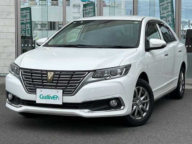 トヨタ プレミオ 1．8X 青森県 2018(平30)年 6.5万km スーパーホワイトⅡ 4WD/トヨタセーフティセンス/　レーンデパーチャーアラート/　プリクラッシュセーフティシステム/　オートライト/先行車発進告知機能/純正SDナビ（フルセグ/BlueTooth/AM/FM）/バックカメラ/ステアリングスイッチ/ビルトインETC/冬タイヤ積込み/電動格納ウィンカーミラー/ディーラー記録簿R2/R3/R4/R5/R6/保証書/ナビ説明書/取扱説明書/スペアキー/社外エンジンスターター/フォグランプ/スペアタイヤ
