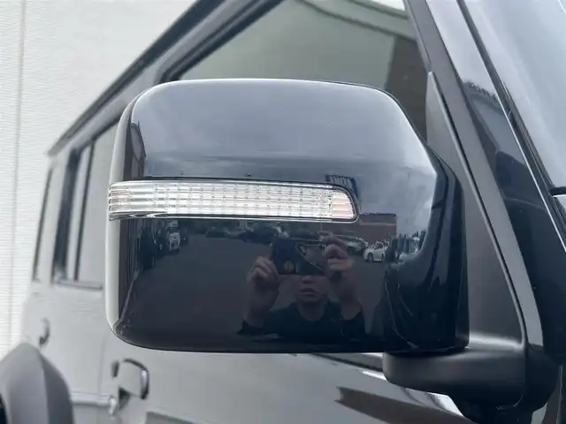 スズキ ジムニー ノマド FC 秋田県 2025(令7)年 0.1万km 黒 ４WD/衝突軽減システム/LEDヘッドライト/純正アルミ/スマートキー/アイドリングストップ/コーナーセンサー/クルーズコントロール/オートマチックハイビーム/レーンキープアシスト/プッシュスタート/ダウンヒルアシストコントロール/ステアリングスイッチ/背面タイヤ/ヘッドライトウォッシャー/ミラーヒーター/オートライト/オートエアコン/パワーステアリング/パワーウィンドウ/レベライザー/横滑り防止/電動格納ウィンカーミラー/保証書/取扱説明書/記録簿
