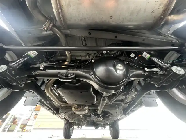 スズキ ジムニー ノマド FC 秋田県 2025(令7)年 0.1万km 黒 ４WD/衝突軽減システム/LEDヘッドライト/純正アルミ/スマートキー/アイドリングストップ/コーナーセンサー/クルーズコントロール/オートマチックハイビーム/レーンキープアシスト/プッシュスタート/ダウンヒルアシストコントロール/ステアリングスイッチ/背面タイヤ/ヘッドライトウォッシャー/ミラーヒーター/オートライト/オートエアコン/パワーステアリング/パワーウィンドウ/レベライザー/横滑り防止/電動格納ウィンカーミラー/保証書/取扱説明書/記録簿