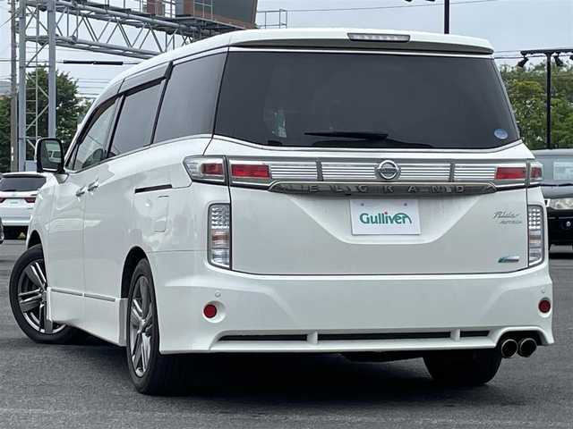 日産 エルグランド ライダー 黒本革 マニュアルシート 道央・札幌 2012(平24)年 12.5万km ブリリアントホワイトパール ４WD/純正メーカーナビ/AM/FM/BT/フルセグ/純正フリップダウンモニター/横滑り防止装置/コーナーセンサー/アラウンドビューモニター/ビルトインETC/ドライブレコーダー/ECOMODE/センターデフロック/両側パワースライドドア/N席/２列目オットマン/レザーシート/革巻きステアリング/ステアリングリモコン/AC100V/MTモード付AT/プッシュスタート/スマートキー/HIDヘッドライト/オートライト/フォグランプ/電動格納ミラー/ウィンカーミラー/純正フロアマット/ドアバイザー/スペアキー/社外エンジンスターター/社外AW付冬タイヤ積込/215/65/R16/2021年/山5mm