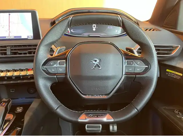 プジョー ３００８ GT ブルー HDi 愛知県 2022(令4)年 1.8万km パール 純正ナビ /フルセグTV /AppleCarPlay /360度カメラ /パノラマガラスルーフ/黒半革シート /シートヒーター /パワーバックドア /ACC /ブラインドスポット /レーンキープ/黒半革シート /シートヒーター/LEDヘッドライト