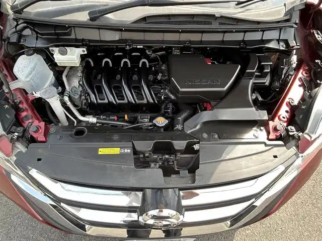 日産 セレナ ハイウェイスター 佐賀県 2016(平28)年 4.8万km マルーンレッド 2トーン エマージェンシーブレーキ　/ＬＤＷ　/クルーズコントロール　/純正９型ナビ　/・バックカメラ　/・フルセグTV/BT/CD/DVD/後席モニター/ＥＴＣ　　/パワースライドドア　/純正１６インチＡＷ　/プッシュスタート　/スペアキー×１/取扱説明書/保証書