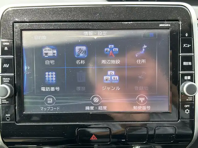 日産 セレナ ハイウェイスター 佐賀県 2016(平28)年 4.8万km マルーンレッド 2トーン エマージェンシーブレーキ　/ＬＤＷ　/クルーズコントロール　/純正９型ナビ　/・バックカメラ　/・フルセグTV/BT/CD/DVD/後席モニター/ＥＴＣ　　/パワースライドドア　/純正１６インチＡＷ　/プッシュスタート　/スペアキー×１/取扱説明書/保証書