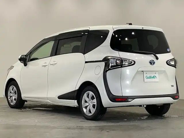 トヨタ シエンタ ハイブリッド G 栃木県 2020(令2)年 1.9万km ホワイトパールクリスタルシャイン メモリナビ/（CD/DVD/フルセグTV/Bluetooth/SD/USB）/バックカメラ/トヨタセーフティセンス/ETC/両側パワースライドドア/禁煙車/オートライト/LEDヘッドライト/横滑り防止装置/フォグランプ/スマートキー/プッシュスタート/ウィンカーミラー/フロアマット