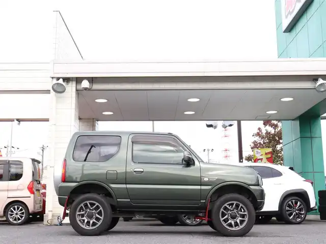 スズキ ジムニー ランドベンチャー 神奈川県 2016(平28)年 7.6万km クールカーキPM ワンオーナー /2インチリフトアップ/規格外純正16インチアルミホイール（JB64純正）/SUZUKI純正マットフラップ/カロッツェリアナビ/：CD DVD再生/：ワンセグTV/：バックカメラ/ETC/純正フロアマット/：ドアバイザー/ーーーーーーーーーーーーーーーーーーーーーーーーー/保証書/取扱説明書/ナビ取説/スペアキー×1