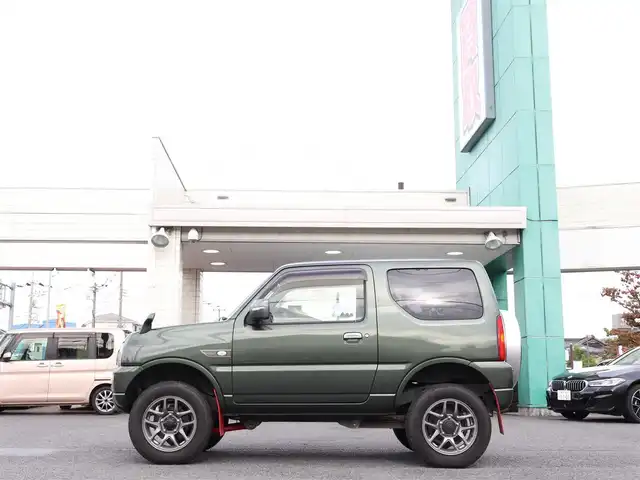 スズキ ジムニー ランドベンチャー 神奈川県 2016(平28)年 7.6万km クールカーキPM ワンオーナー /2インチリフトアップ/規格外純正16インチアルミホイール（JB64純正）/SUZUKI純正マットフラップ/カロッツェリアナビ/：CD DVD再生/：ワンセグTV/：バックカメラ/ETC/純正フロアマット/：ドアバイザー/ーーーーーーーーーーーーーーーーーーーーーーーーー/保証書/取扱説明書/ナビ取説/スペアキー×1