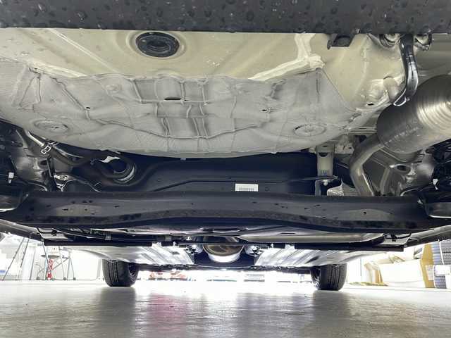 スズキ スイフト XG 岐阜県 2024(令6)年 0.3万km スーパーブラックパール 純正ディスプレイオーディオ/Bluetooth/USB/スズキコネクト/ビルトインETC2.0/レーダークルーズコントロール/シートヒーター(D/N席)/純正フロアマット/ブラインドスポットビューモニター/リヤクロストラフィックアラート/レーンキープアシスト/横滑り防止装置/LEDヘッドライト/オートライト/オートハイビーム