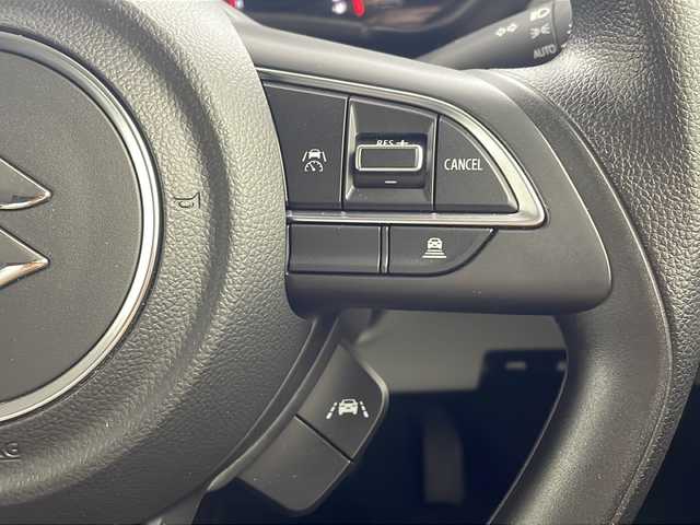 スズキ スイフト XG 岐阜県 2024(令6)年 0.3万km スーパーブラックパール 純正ディスプレイオーディオ/Bluetooth/USB/スズキコネクト/ビルトインETC2.0/レーダークルーズコントロール/シートヒーター(D/N席)/純正フロアマット/ブラインドスポットビューモニター/リヤクロストラフィックアラート/レーンキープアシスト/横滑り防止装置/LEDヘッドライト/オートライト/オートハイビーム