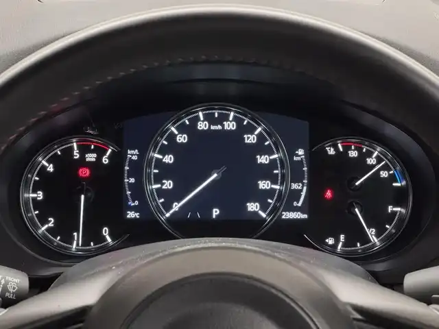 マツダ ＣＸ－５ XD ブラックトーンエディション 三重県 2023(令5)年 2.4万km ソウルレッドクリスタルM 2.2L ディーゼルターボ/FF/MTモード付フロア6AT/10.25インチ センターディスプレイ（ナビ搭載）*/（FM/AM/Bluetooth/USB/SDREC/TV*/ワイヤレス対応AppleCarPlay/AndroidAuto）/360°ビュー・モニター/ETC2.0/i-ACTIVSENSE/［運転支援］/・クルージング＆トラフィックサポート*/・速度標識警報/・ドライバーアテンションアラート/・マツダレーダークルーズコントロール/［リスク警報］/・車間認知支援システム/・車線逸脱警報システム/・ブラインドスポットモニタリング［BSM］/［リスク回避支援］/・レーンキープアシストシステム/［事故回避支援］/・スマートブレーキサポート［SBS］/・パーキングセンサー/装備/・ハンズフリーパワーテールゲート*/・ワイヤレス充電（qi）*/・ハーフレザー/・シートヒーター（D/N）/・ステアリングヒーター/・アクティブドライビングディスプレイ/・パワーシート（D10way）/・左右独立オートエアコン/・電子パーキングブレーキ＆オートホールド/・パドルシフト/・プッシュスタート/・ブラックトーンED専用19inAW/・保/取/ナビ取/など/*…メーカーOP