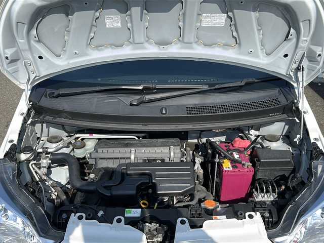 ダイハツ ミラ イース L SAⅢ 岩手県 2018(平30)年 5.4万km ホワイト ７型ナビ　Ｂｌｕｅｔｏｏｔｈ　スマートアシスト　オートハイビーム　電動格納ミラー　衝突軽減ブレーキ　アイドリングストップ　盗難防止システム　キーレスエントリー　デジタルメーター　純正１３アルミホイール