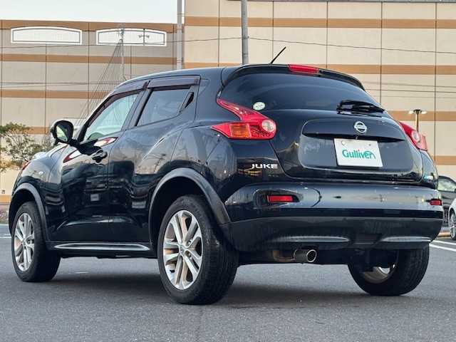 日産 ジューク 15RS タイプV 宮城県 2012(平24)年 6.4万km サファイアブラック 登録時走行距離６３１９５ｋｍ/ドライブレコーダー前後/純正ナビ/・フルセグ/・Bluetooth/・AM/FM/バックカメラ/オートライト/プッシュスタート/スマートキー/スマートキー/横滑り防止機能/フォグランプ/純正アルミホイール/ウインカーミラー/ドアバイザー/ヘッドライトレベライザー/純正フロアマット