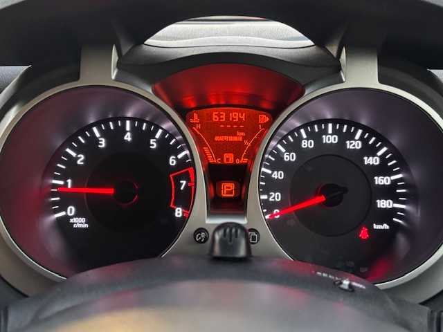 日産 ジューク 15RS タイプV 宮城県 2012(平24)年 6.4万km サファイアブラック 登録時走行距離６３１９５ｋｍ/ドライブレコーダー前後/純正ナビ/・フルセグ/・Bluetooth/・AM/FM/バックカメラ/オートライト/プッシュスタート/スマートキー/スマートキー/横滑り防止機能/フォグランプ/純正アルミホイール/ウインカーミラー/ドアバイザー/ヘッドライトレベライザー/純正フロアマット