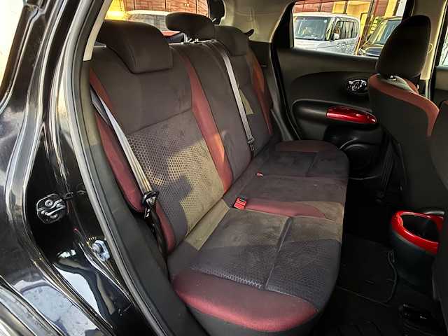 日産 ジューク 15RS タイプV 宮城県 2012(平24)年 6.4万km サファイアブラック 登録時走行距離６３１９５ｋｍ/ドライブレコーダー前後/純正ナビ/・フルセグ/・Bluetooth/・AM/FM/バックカメラ/オートライト/プッシュスタート/スマートキー/スマートキー/横滑り防止機能/フォグランプ/純正アルミホイール/ウインカーミラー/ドアバイザー/ヘッドライトレベライザー/純正フロアマット