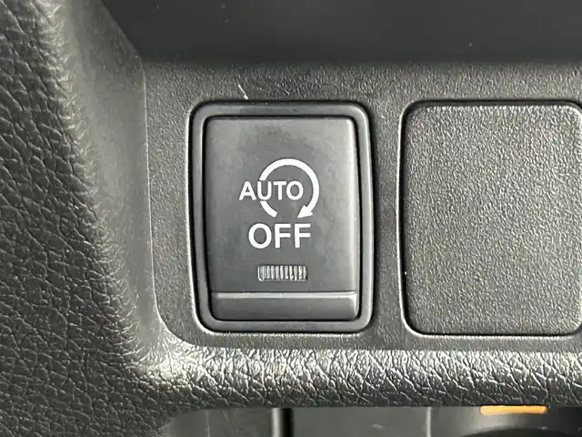 日産 エクストレイル 20X エマージェンシーブレーキ 道央・札幌 2014(平26)年 8万km チタニウムカーキ ・４WD/・日産コネクトSDナビ/　CD/DVD/USB/AUX/BT/フルセグTV/・TVキャンセラー/・ステアリングスイッチ/・アラウンドビューモニター/・ビルトインETC/・衝突軽減ブレーキ/・レーンキープアシスト/・後側方車両検知警報/・コーナリングスタビリティアシスト/・クリアランスソナー/・横滑り防止装置/・ABS/・アイドリングストップ/・ダウンヒルアシストコントロール/・オートライト/・LEDヘッドライト/・フロントフォグランプ/・カプロンシート/・D+N席シートヒーター/・純正フロアマット/・トノカバー/・プッシュスタート/・スマートキー/・スペアキー