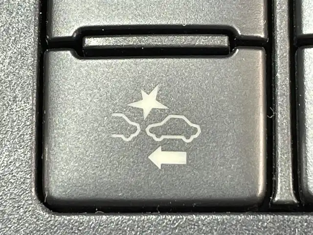 トヨタ シエンタ ハイブリッド G 愛知県 2019(令1)年 2万km ヴィンテージブラウンパールクリスタルシャイン 純正ナビ（NSCN-W68)/（AM/FM/CD/SD/Bluetooth/地デジ/AUX)　/トヨタセーフティセンスC　/　　-衝突軽減ブレーキ　/　　-オートマチックハイビーム/　　-レーンディパーチャーアラート/両側パワースライドドア　/ビルトインＥＴＣ　/クルーズコントロール　/バックカメラ　/ドライブレコーダー　/パーキングソナー/先行車発進告知機能/USB接続/プッシュスタート/　　-スマートキー/純正フロアマット