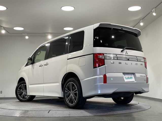 三菱 デリカＤ：５ アーバンギア G パワーパッケージ 愛知県 2019(平31)年 4.7万km ウォームホワイトパール 純正１０．１インチナビ/（フルセグTV/CD/DVD/BT）/両側電動スライドドア/アラウンドビューモニター/衝突軽減ブレーキ/レーダークルーズコントロール/ビルトインETC/シートヒーター/パワーシート/LEDヘッドライト/BSM（ブラインドスポットモニター）/オートブレーキホールド