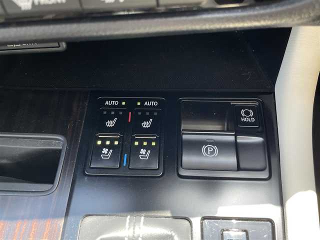 レクサス ＲＸ 300 バージョンL 福岡県 2020(令2)年 3.5万km ソニッククォーツ レクサスセーフティシステム/横滑り防止/盗難防止/純正ホイール/純正フロアマット/レーンキープ/クルコン/オートライト/フルフラット/ナビ）（BT、AM、FM、フルセグ）/パワーウィンドウ/サンルーフ/ドラレコ/AAC/Ecoモード/SPORTモード/電動リアゲート/電動格納シート/エアロパーツ/USB二口