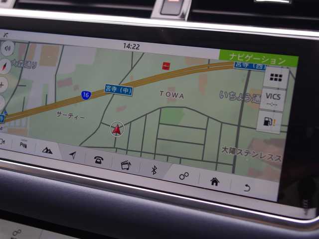 ランドローバー レンジローバーイヴォーク S 埼玉県 2020(令2)年 5.8万km 白 ネイビーレザーシート /アダプティブクルーズコントロール /CarPlay /デジタルメーター /ブラインドスポットモニター /全周囲カメラ /純正ナビ /ETC /デジタルインナーミラー /シートヒーター /シートポジションメモリー機能