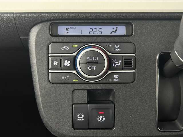 ダイハツ ムーヴ キャンバス ストライプス G 愛知県 2023(令5)年 1万km シャイニングホワイトパール/サンドベージュメタリック 7インチナビ/Bluetooth/バックカメラ/両側パワースライドドア/プッシュスタート/スマートキー/衝突軽減ブレーキ/コーナーセンサー/純正LEDヘッドライト/フォグランプ/シートヒーター/ETC