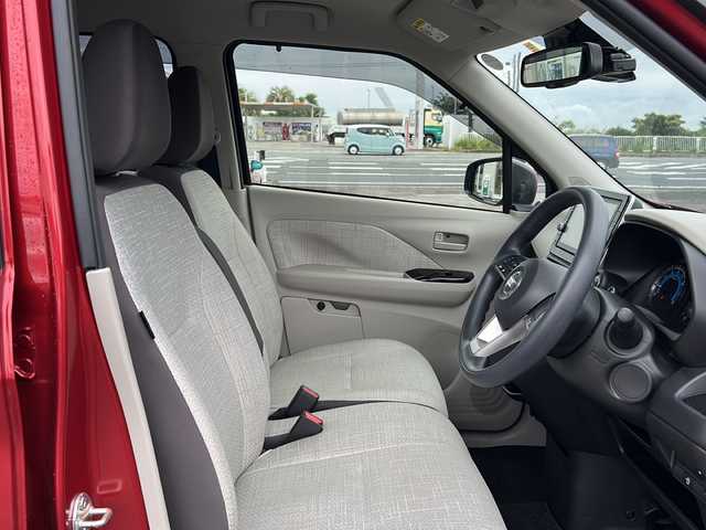 日産 デイズ X 宮崎県 2020(令2)年 4.9万km スパークリングレッドM 純正SDナビ（Bluetooth/CD/DVD/TV）/全周囲カメラ/ステアリングリモコン/運転支援サポート/エマージェンシーブレーキ/車線逸脱警報/スマートキー/プッシュスタート/ドライブレコーダー（SDなし）/アイドリングストップ/電動格納ミラー/純正フロアマット