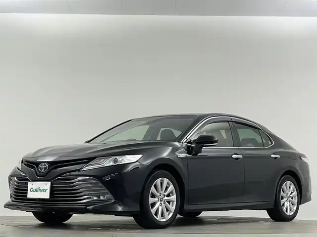 トヨタ カムリ G 千葉県 2018(平30)年 5.8万km アティチュードブラックマイカ 禁煙　純正９型ナビ　フロントカメラ　バックカメラ　ＥＴＣ　３６０°ドライブレコーダー　追従走行　ＭＴモード付ＡＴ　フルセグＴＶ　Ｂｌｕｅｔｏｏｔｈ　電動リアゲート　ＬＥＤヘッドライト　Ｄ席パワーシート