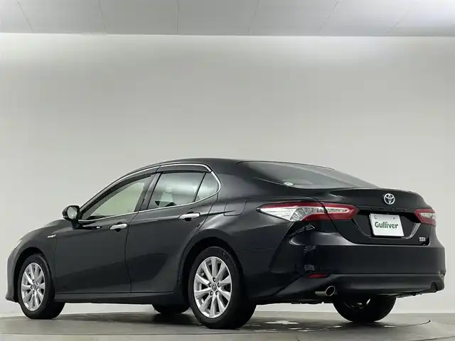 トヨタ カムリ G 千葉県 2018(平30)年 5.8万km アティチュードブラックマイカ 禁煙　純正９型ナビ　フロントカメラ　バックカメラ　ＥＴＣ　３６０°ドライブレコーダー　追従走行　ＭＴモード付ＡＴ　フルセグＴＶ　Ｂｌｕｅｔｏｏｔｈ　電動リアゲート　ＬＥＤヘッドライト　Ｄ席パワーシート