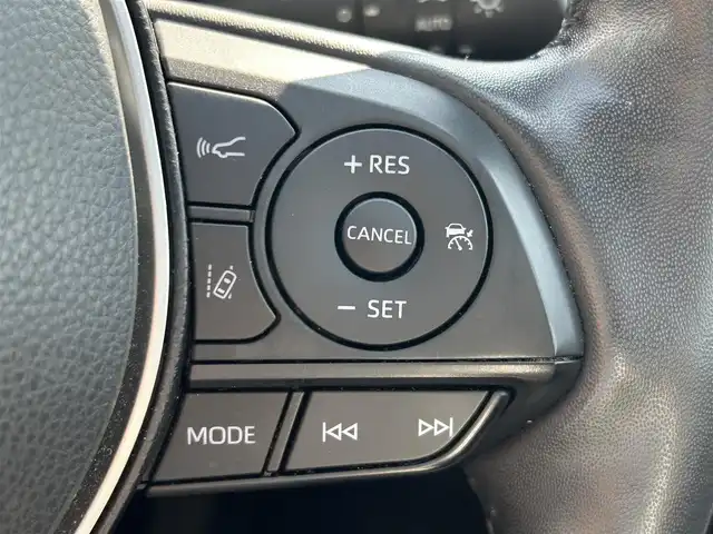 トヨタ ＲＡＶ４ アドベンチャー 和歌山県 2020(令2)年 6.9万km アッシュグレーメタリック/アーバンカーキ 純正9インチナビ（NSZT-Y68T）/フルセグTV/Bluetooth/CD/SD/バックカメラ/ビルトインETC2.0/前後ドライブレコーダー/トヨタセーフティーセンス/PCS（プリクラッシュセーフティ）/LTA（レーントレーシングアシスト）/BSM（ブラインドスポットモニター）/RCTA（リヤクロストラフィックアラート）/PKSB（パーキングサポートブレーキ）/RSA（ロードサインアシスト）/レーダークルーズコントロール/クリアランスソナー/本革ステアリング/ステアリングヒーター/ステアリングスイッチ/レザーシート/運転席パワーシート/前席シートヒーター/前席シートベンチレーション/LEDヘッドライト/フォグランプ/オートライト/オートハイビーム/純正19インチAW/ドアバイザー/純正フロアマット/プッシュスタート/スマートキー