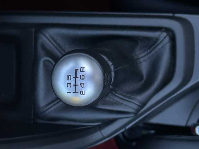 ホンダ Ｓ６６０ α 東京都 2015(平27)年 0.7万km カーニバルイエローⅡ ワンオーナー/純正センターディスプレイ/バックカメラ/クルーズコントロール/LEDヘッドライト/ハーフレザーシート/純正アルミホイール/革巻きステアリングホイール/ステアリングスイッチ/プッシュスタート/スマートキー×2/無限フロアマット/ステンレスペダル/保証書/取扱説明書