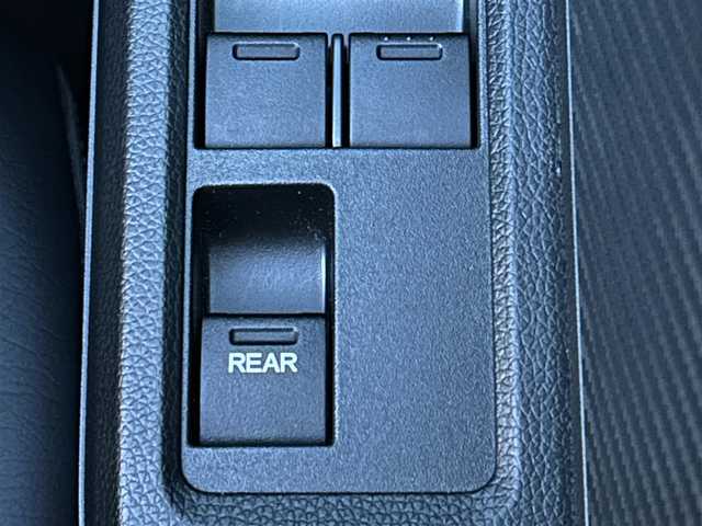ホンダ Ｓ６６０ α 東京都 2015(平27)年 0.7万km カーニバルイエローⅡ ワンオーナー/純正センターディスプレイ/バックカメラ/クルーズコントロール/LEDヘッドライト/ハーフレザーシート/純正アルミホイール/革巻きステアリングホイール/ステアリングスイッチ/プッシュスタート/スマートキー×2/無限フロアマット/ステンレスペダル/保証書/取扱説明書